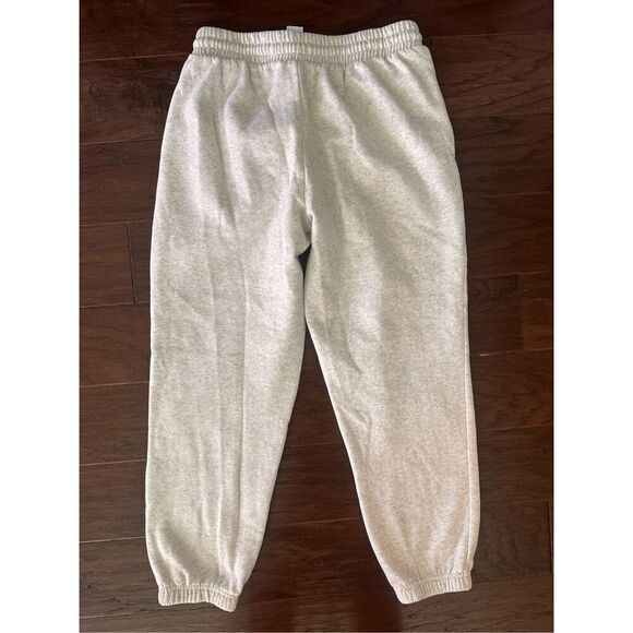 Fabletics Drawstring Elastic Ankle Sweatpants with pockets size small - Picture 2 of 10